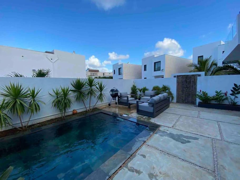 Magnifique Villa Avec Piscine 그란데 바이예 외부 사진